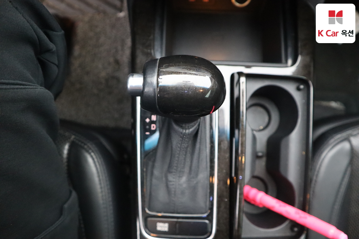 Kia K7 2013 - Image 15