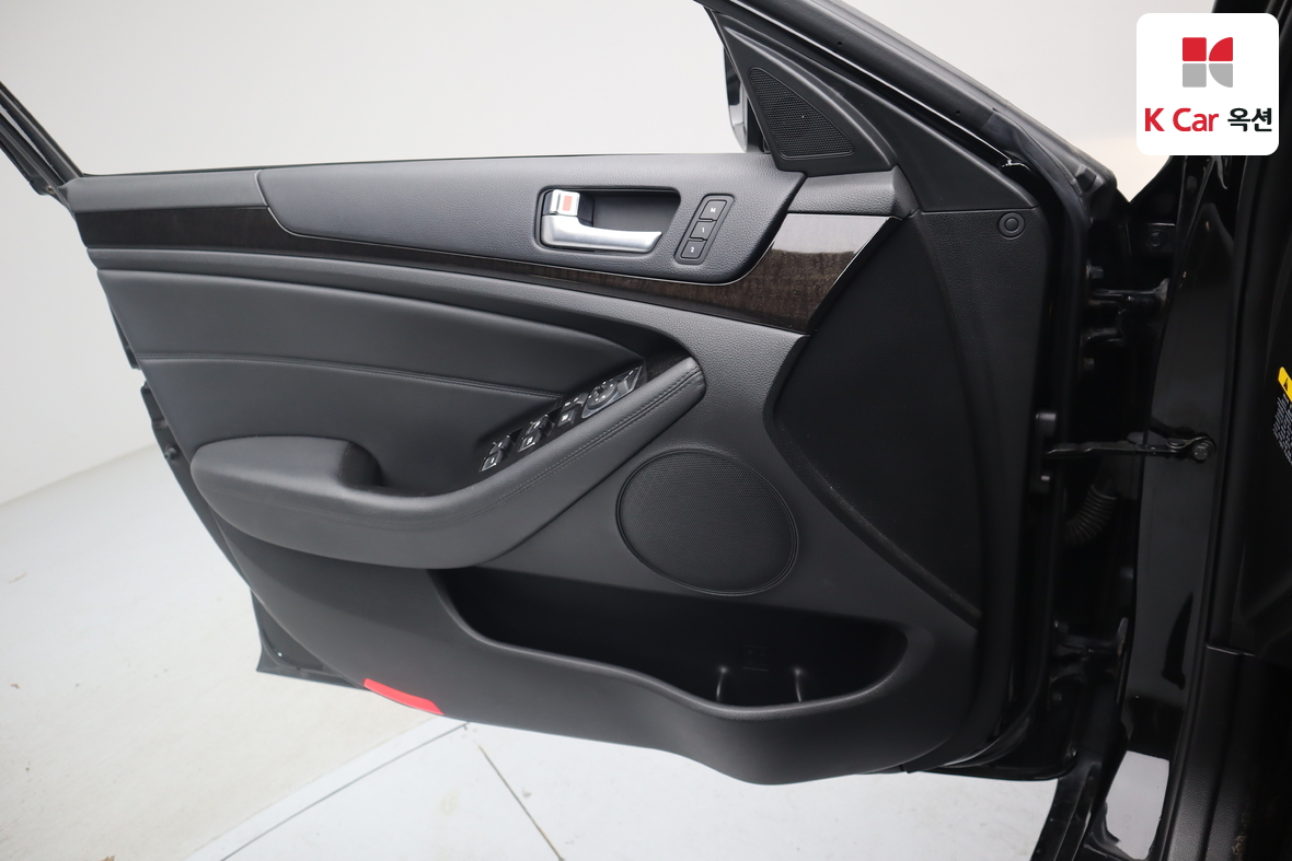 Kia K7 2013 - Image 8