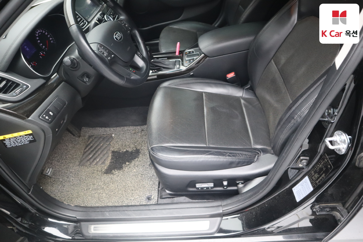 Kia K7 2013 - Image 19