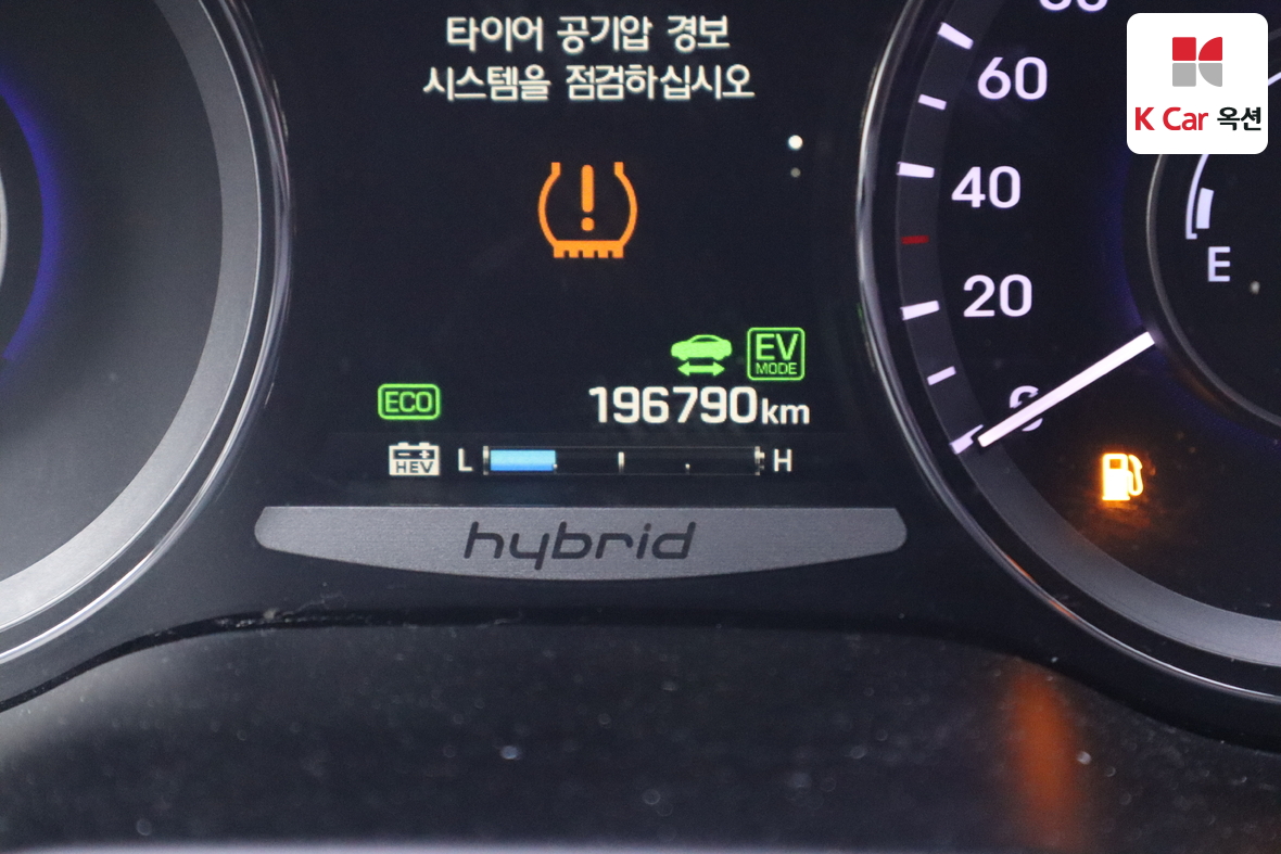 Hyundai AZERA 2015 - Image 4