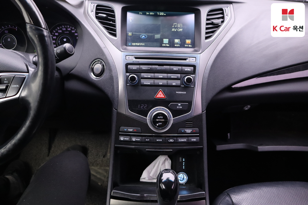 Hyundai AZERA 2015 - Image 6