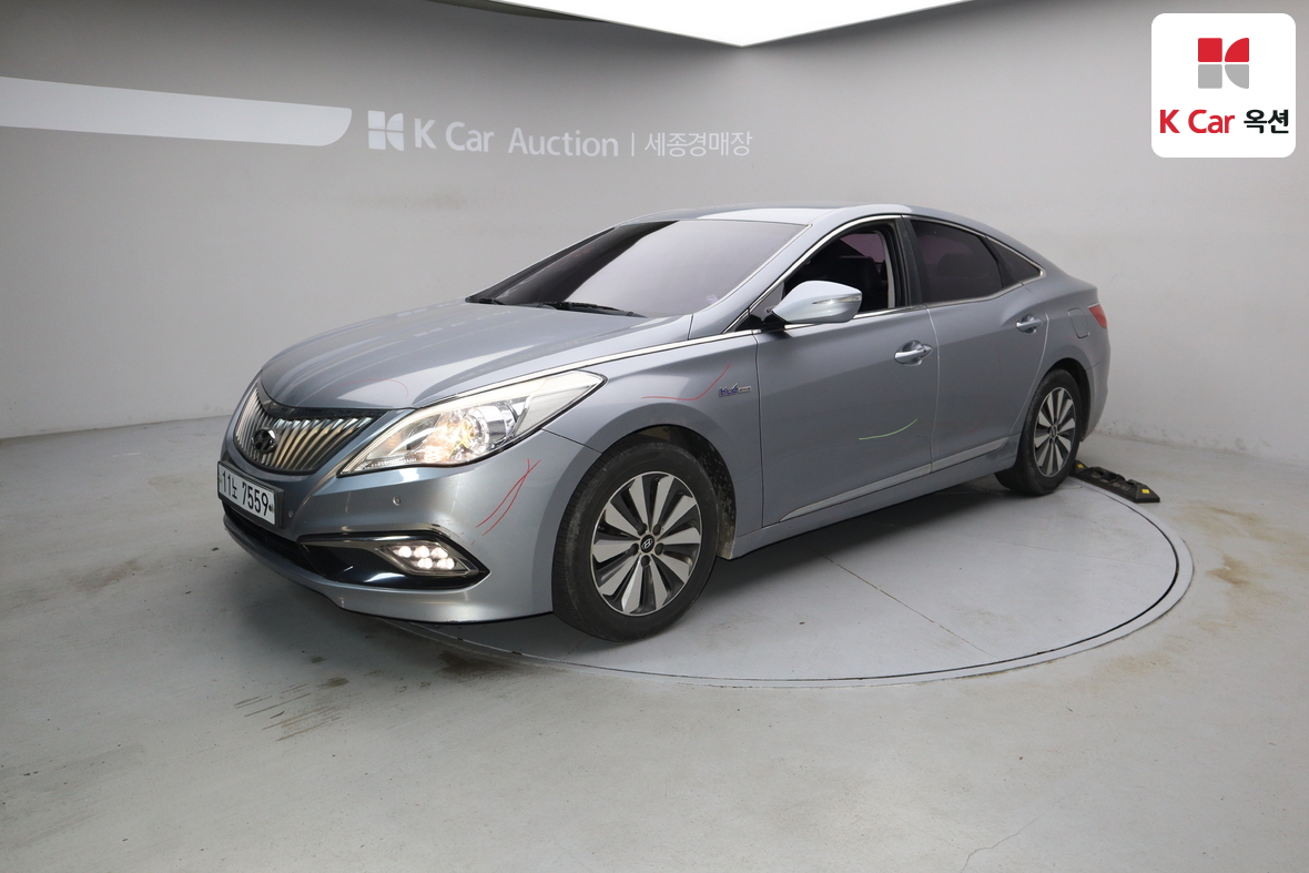 Hyundai AZERA 2015 - Image 1