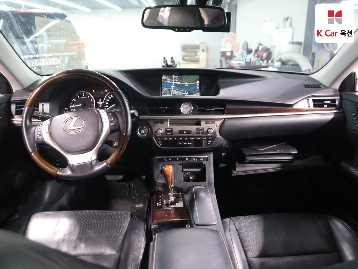 Lexus Other - 3