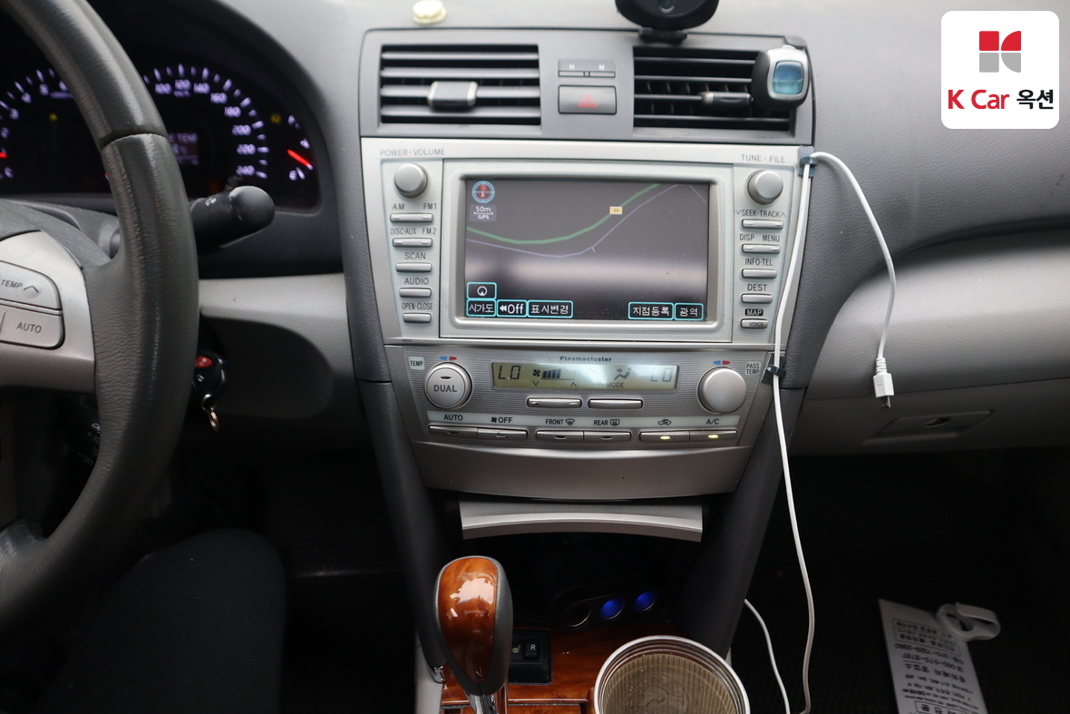 Toyota Camry - 6