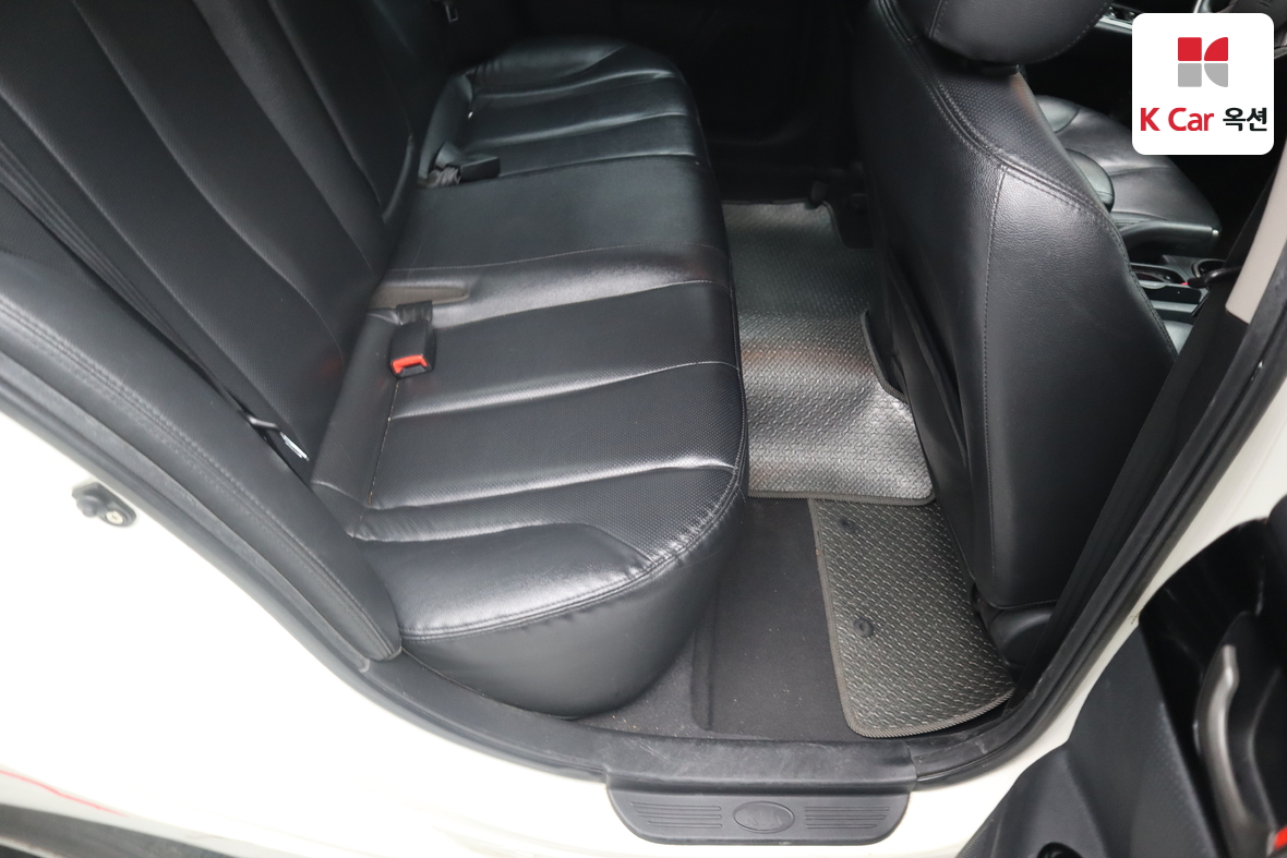 Kia Lotze 2009 - Image 26