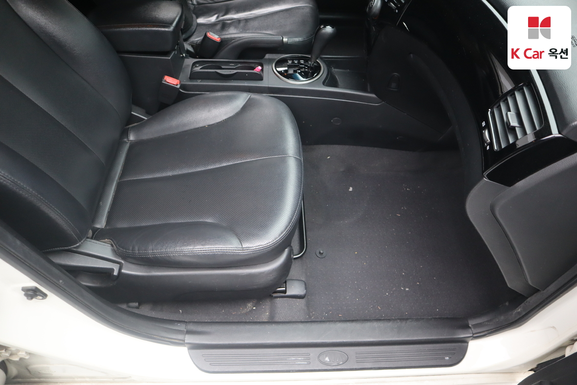 Kia Lotze 2009 - Image 28