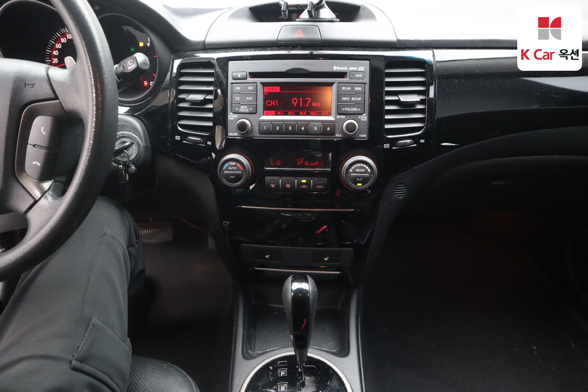Kia Lotze 2009 - Image 6