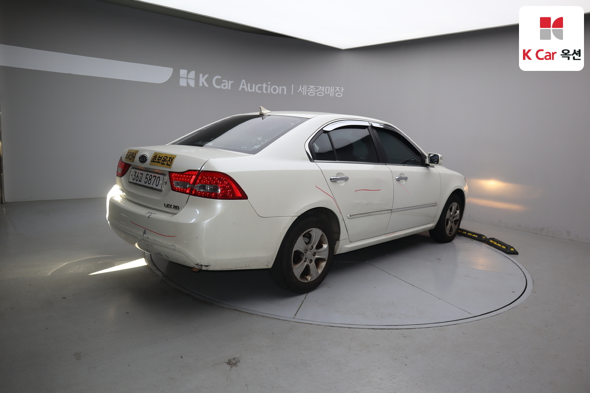 Kia Lotze 2009 - Image 2
