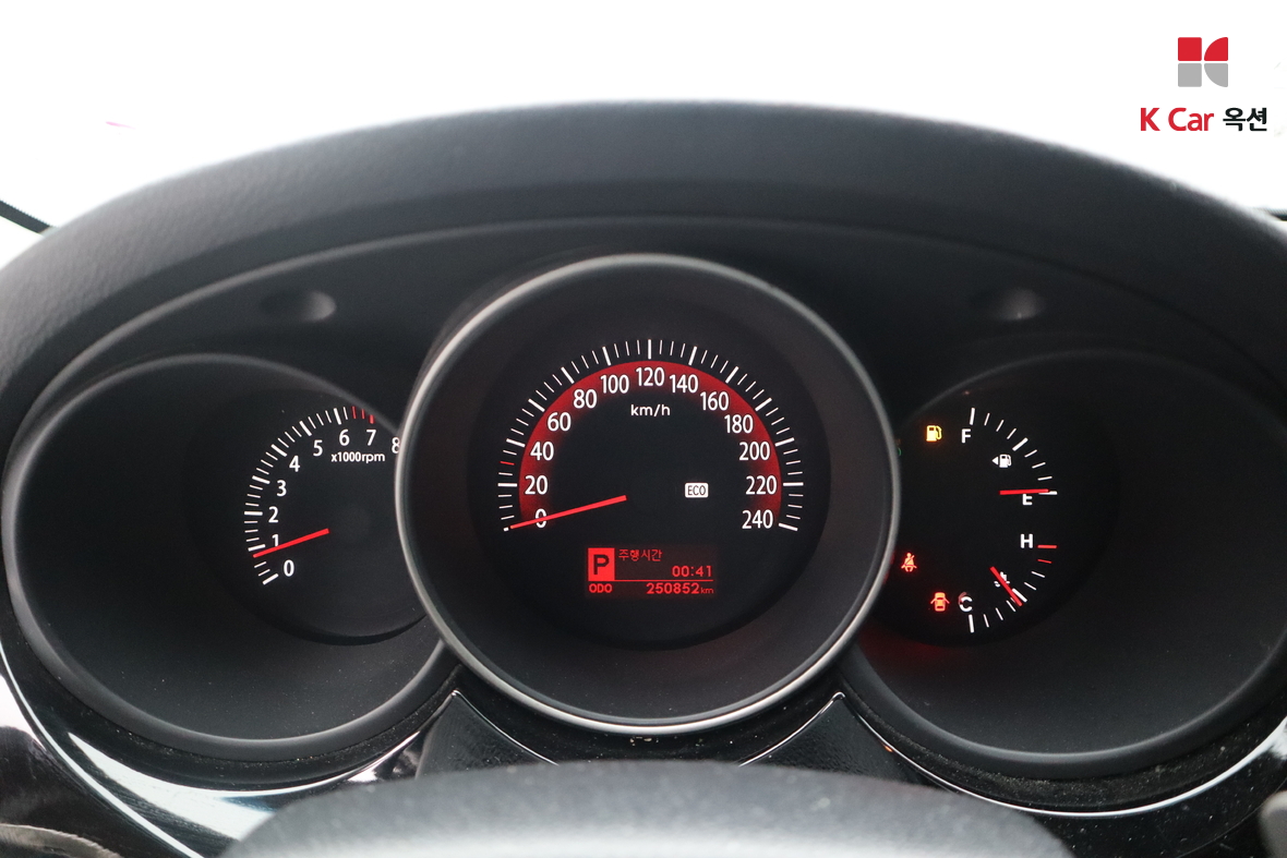 Kia Lotze 2009 - Image 5