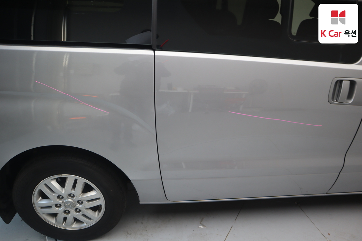 هيونداي جراند ستاريكس 2017 - صورة 31