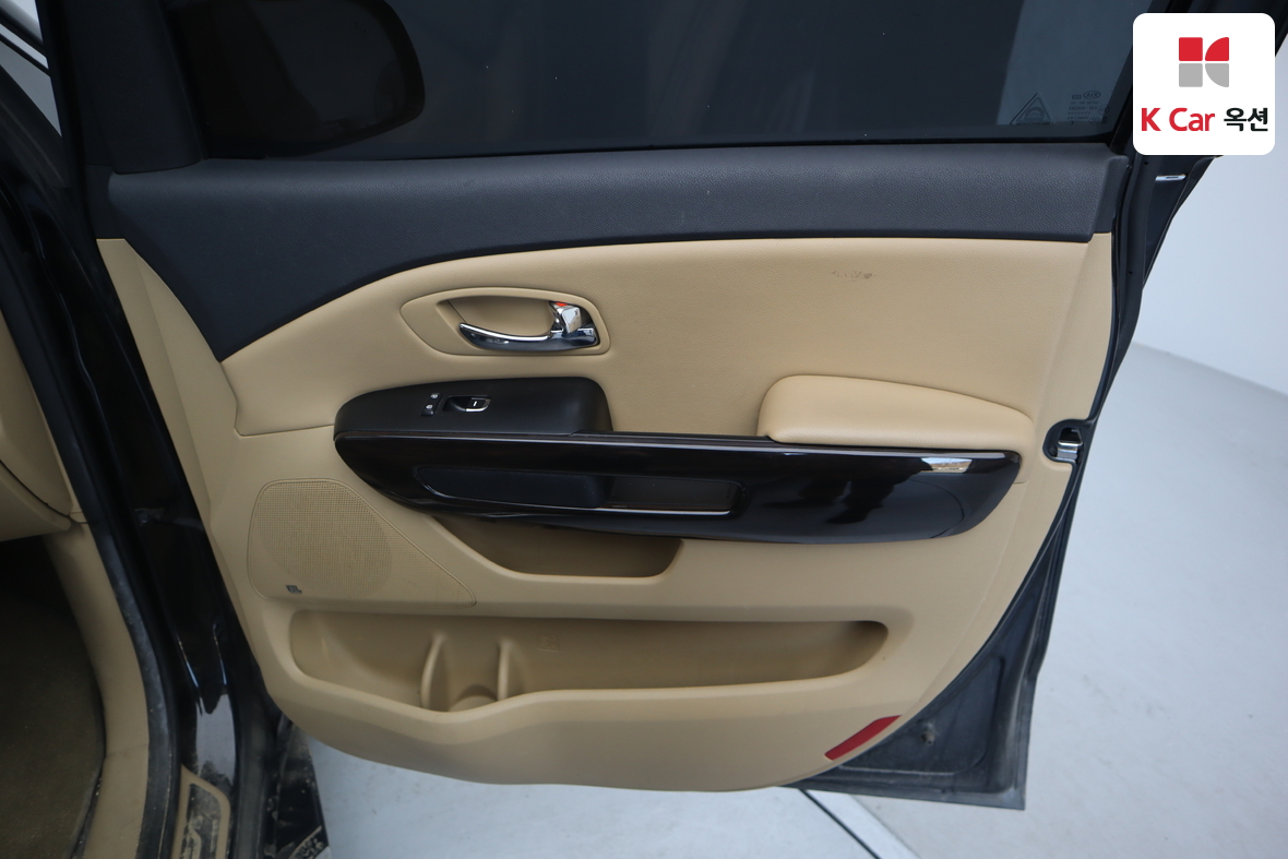 Kia New Carnival 2018 - Image 34