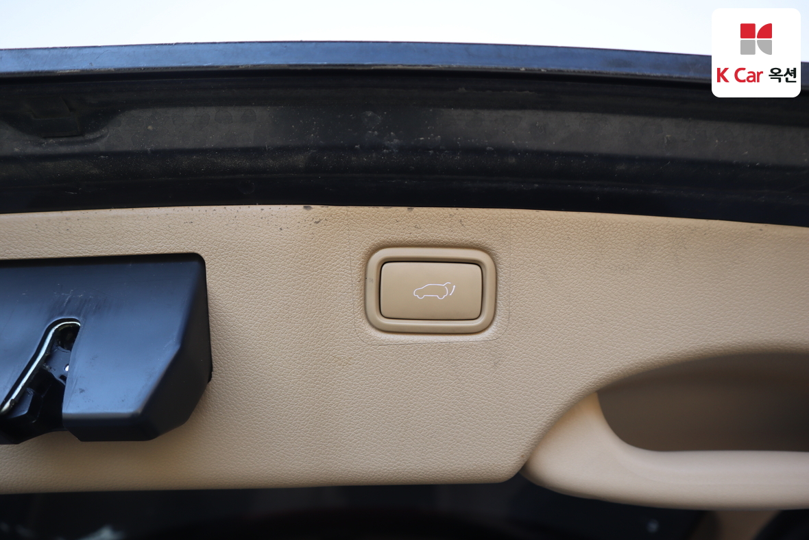 Kia New Carnival 2018 - Image 31