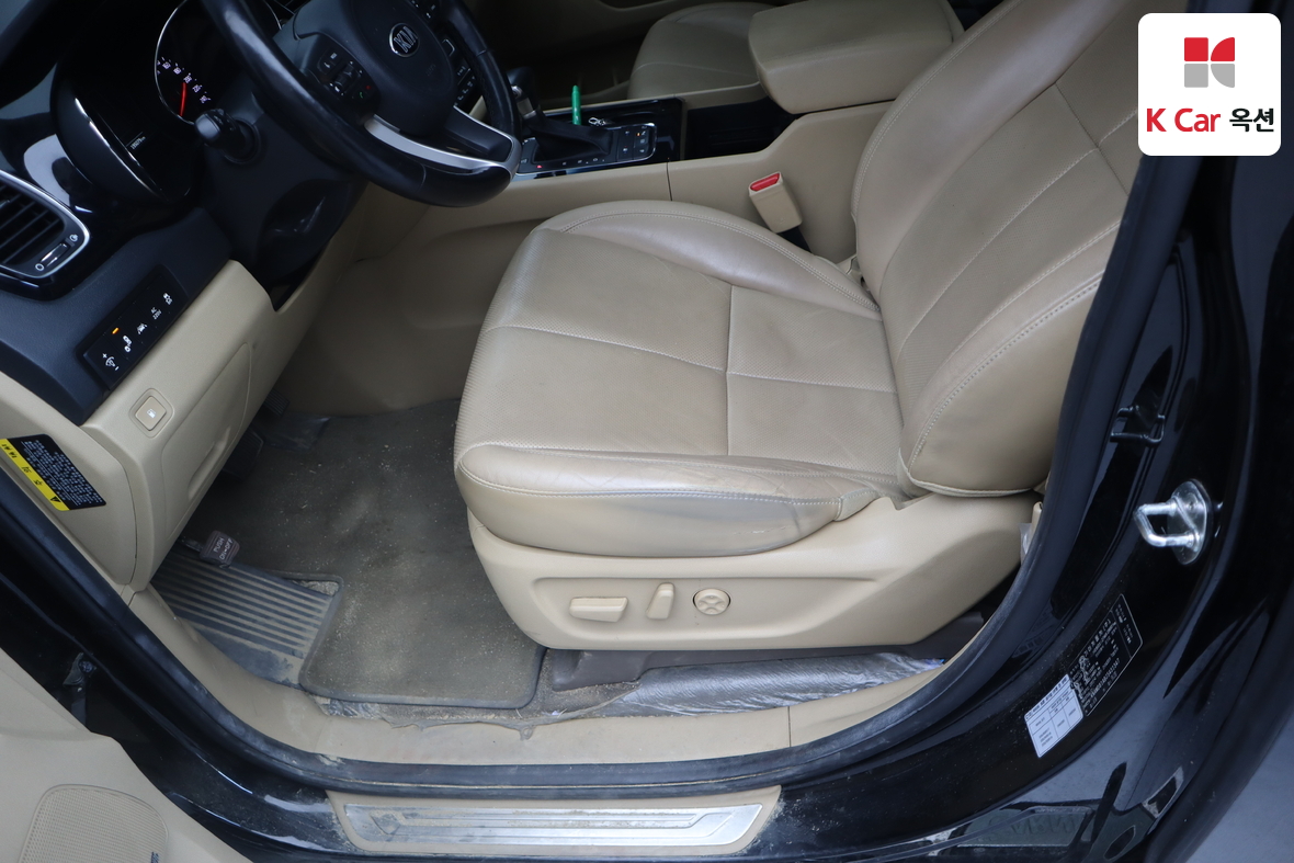 Kia New Carnival 2018 - Image 20