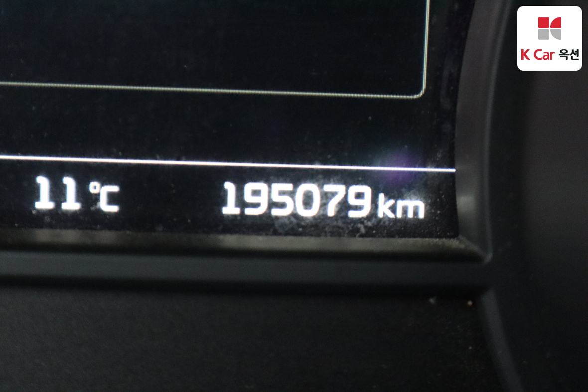 Kia New Carnival 2018 - Image 4