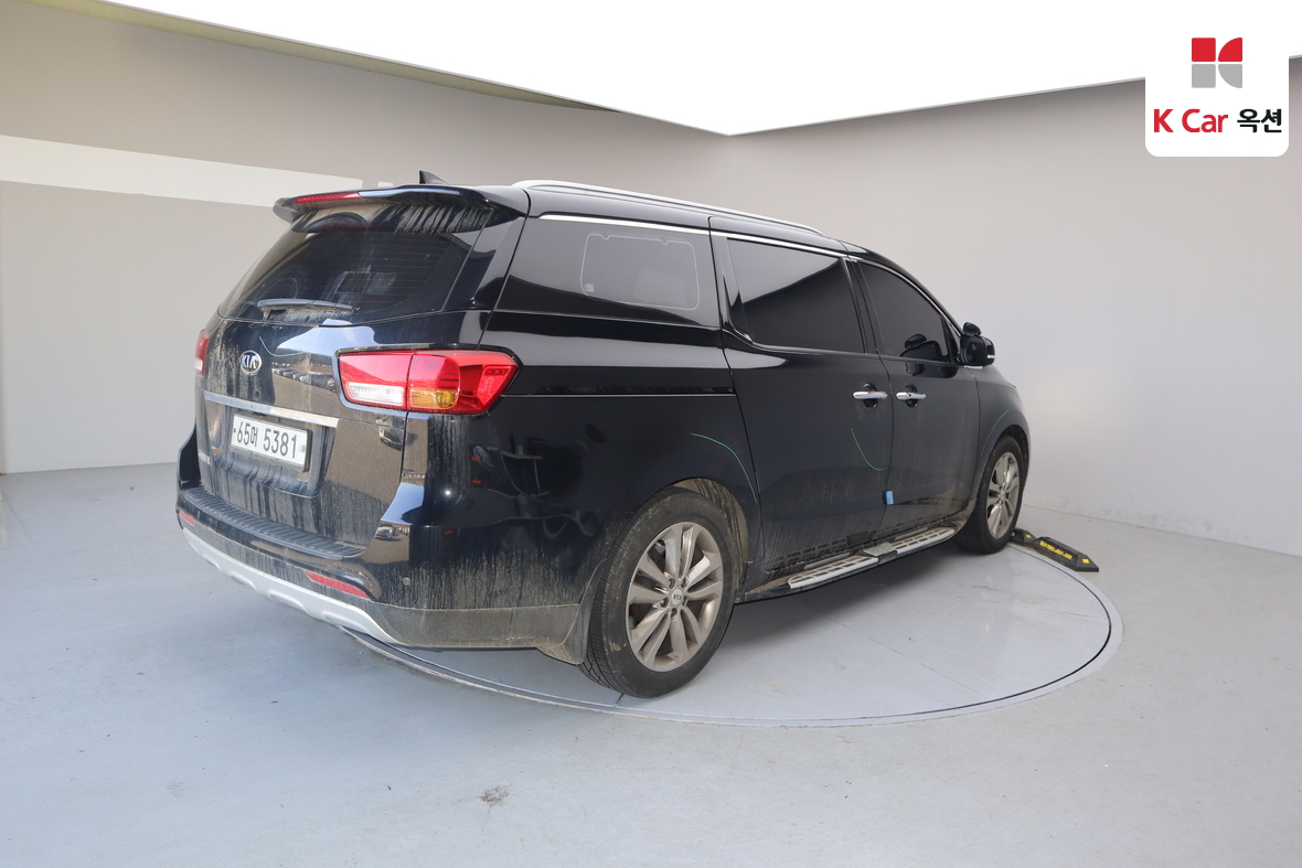 Kia New Carnival 2018 - Image 2