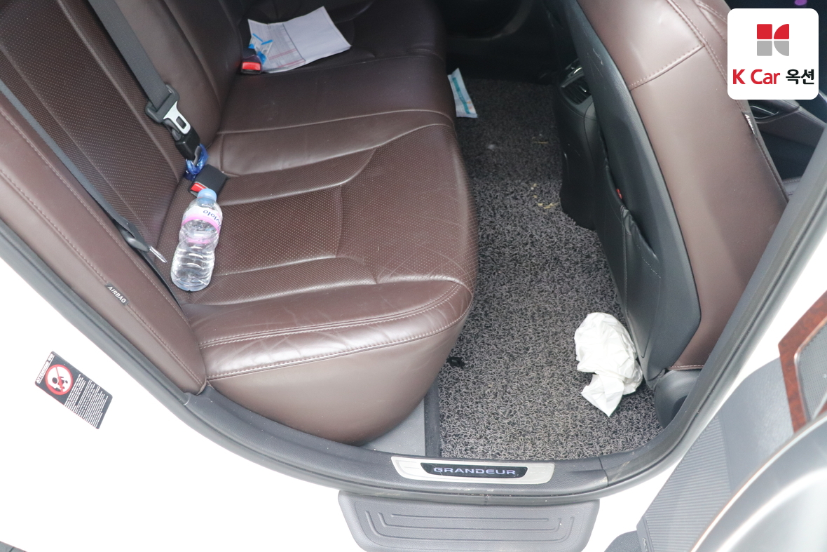Hyundai AZERA 2016 - Image 25