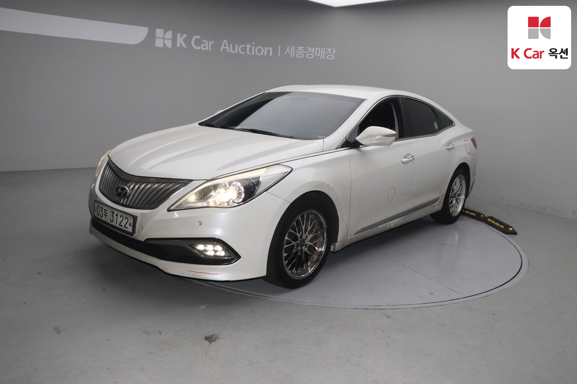Hyundai AZERA 2016 - Image 1