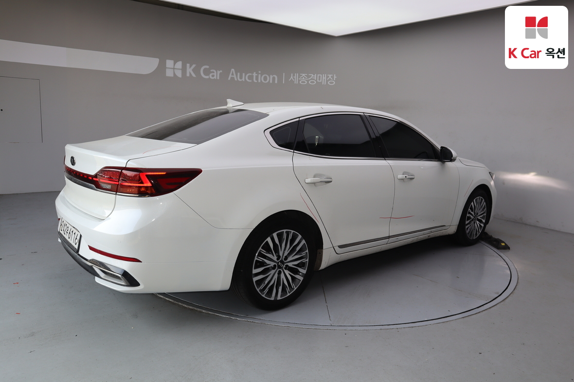 Kia K7 - 2