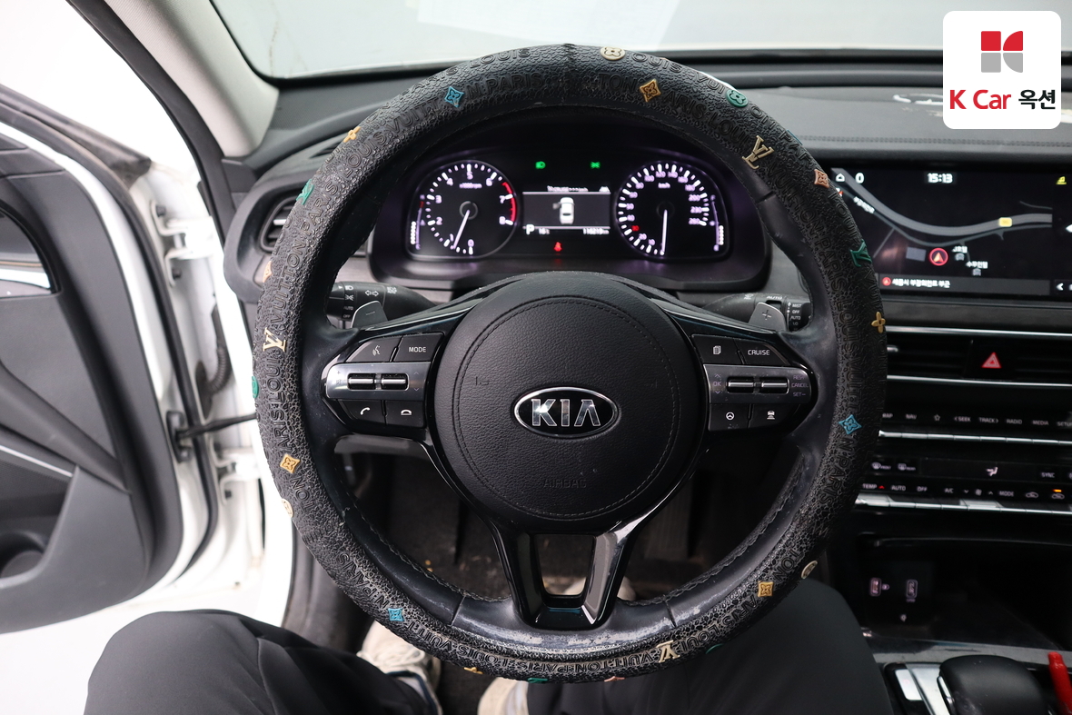 Kia K7 - 10