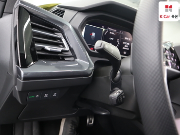 2025 - audi q4
