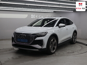 아우디 Q4