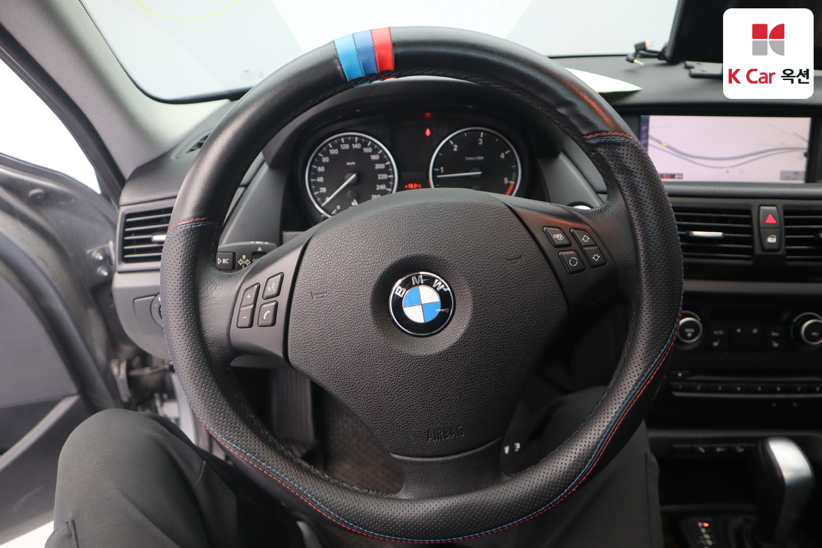 BMW X1 - 10