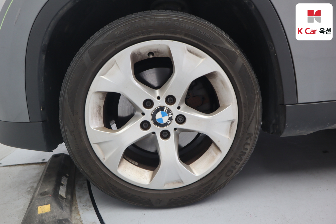 BMW X1 - 51