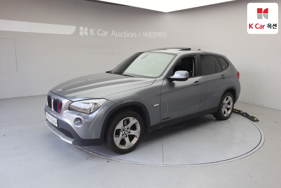 BMW X1 - 1