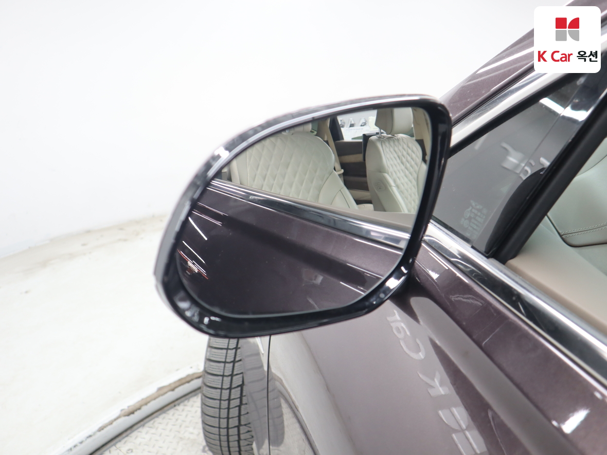 جينيسيس GV80 2023 - صورة 23