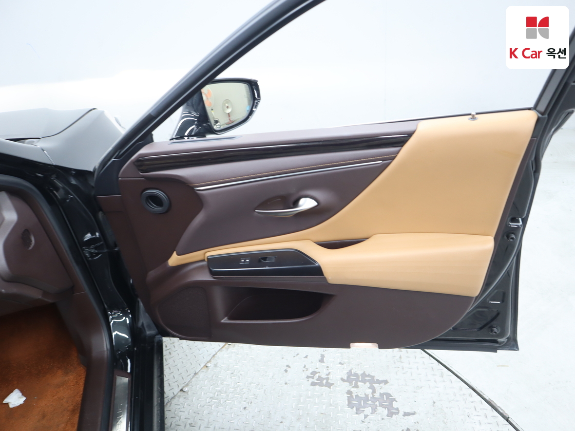 Lexus Other - 33