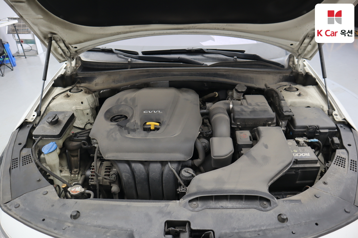 Kia K5 2016 - Image 35