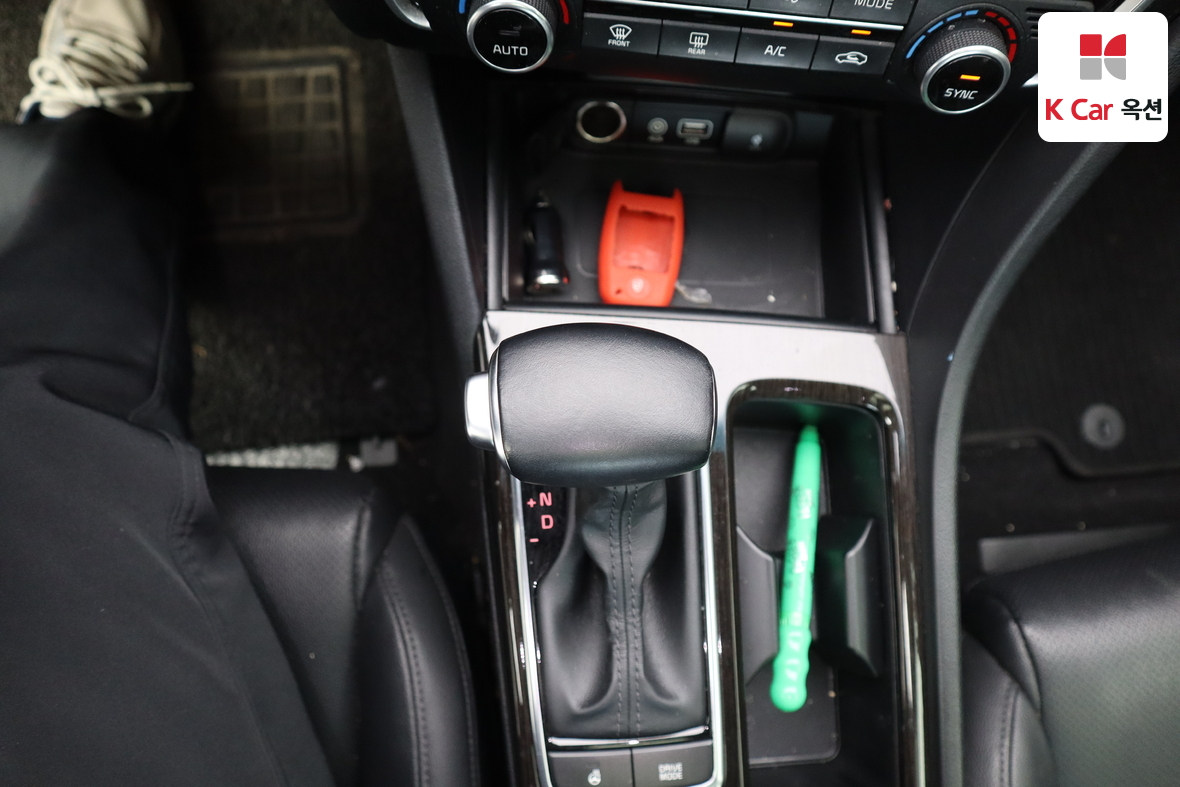 Kia K5 2016 - Image 16