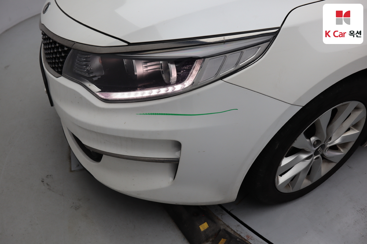 Kia K5 2016 - Image 38