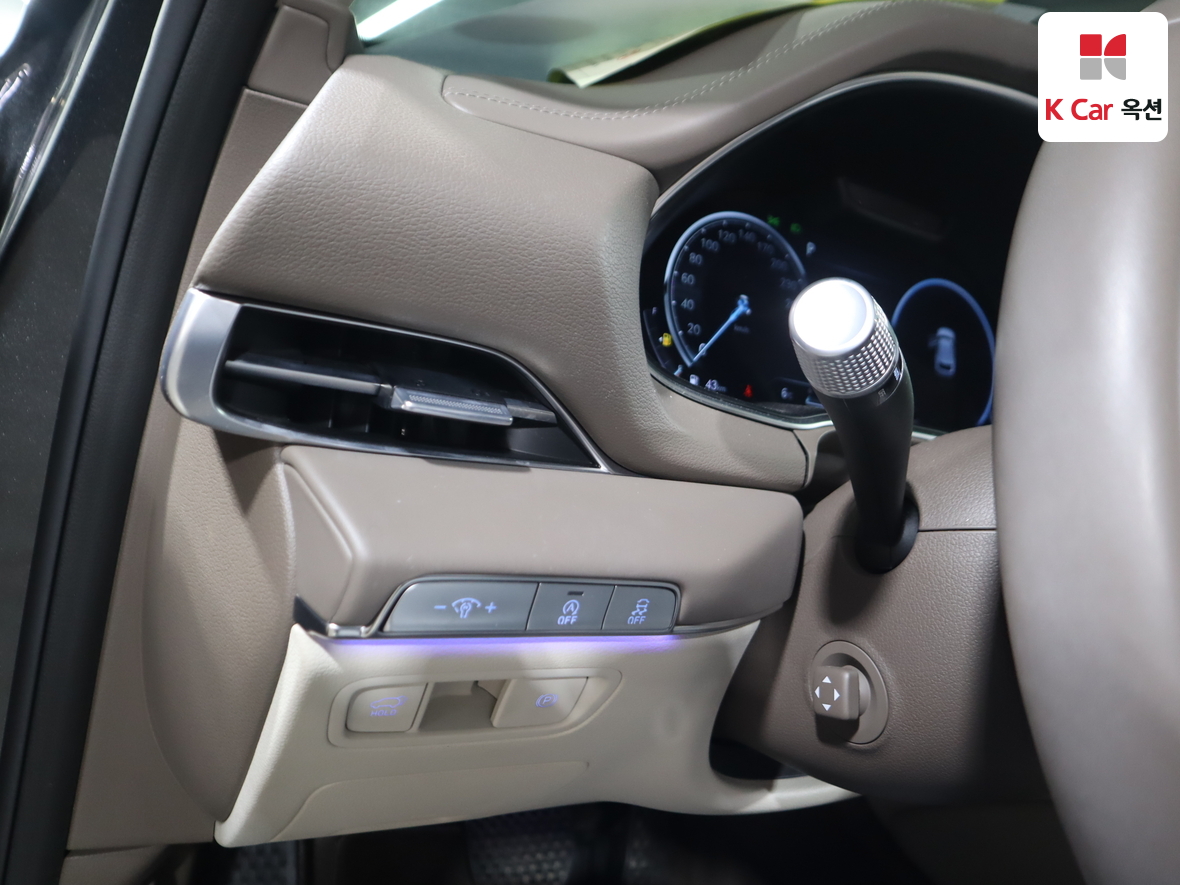 جينيسيس GV80 2022 - صورة 9