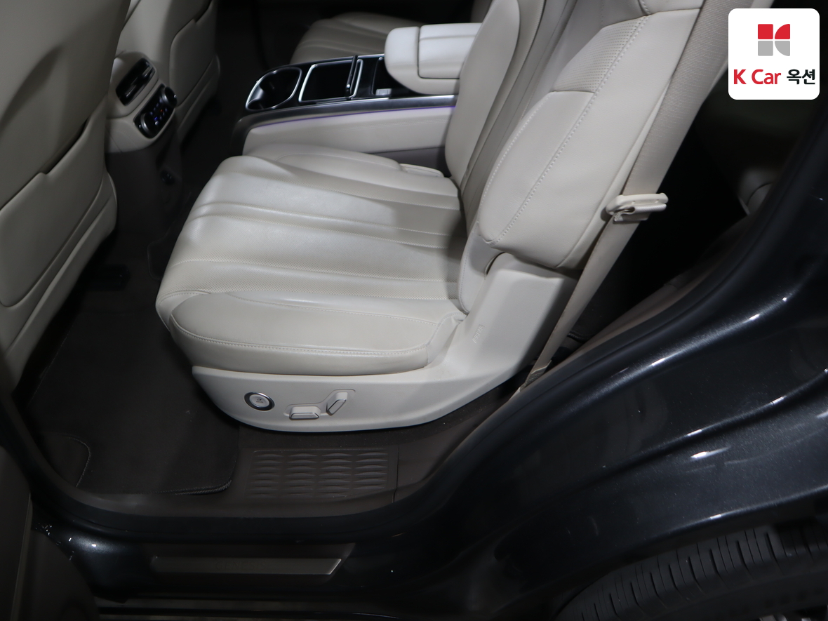 جينيسيس GV80 2022 - صورة 23