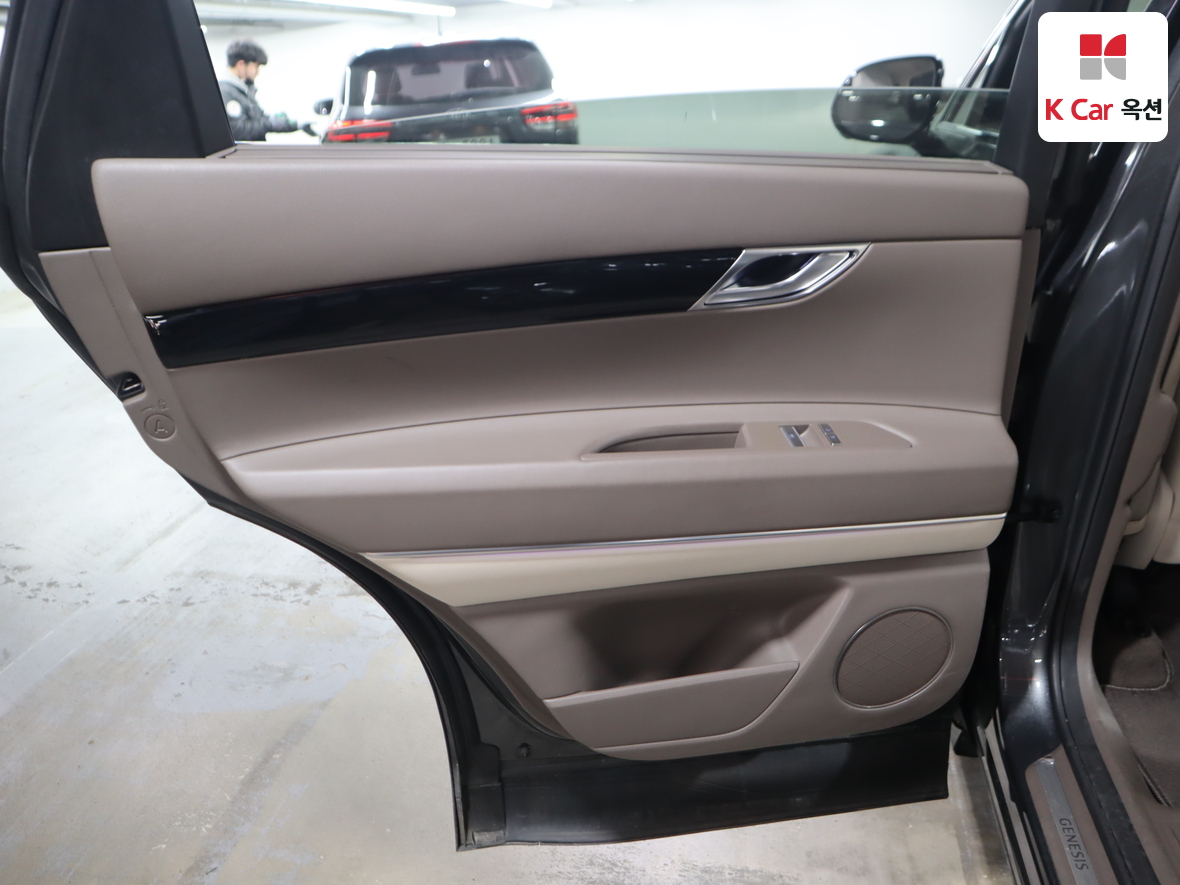 جينيسيس GV80 2022 - صورة 22