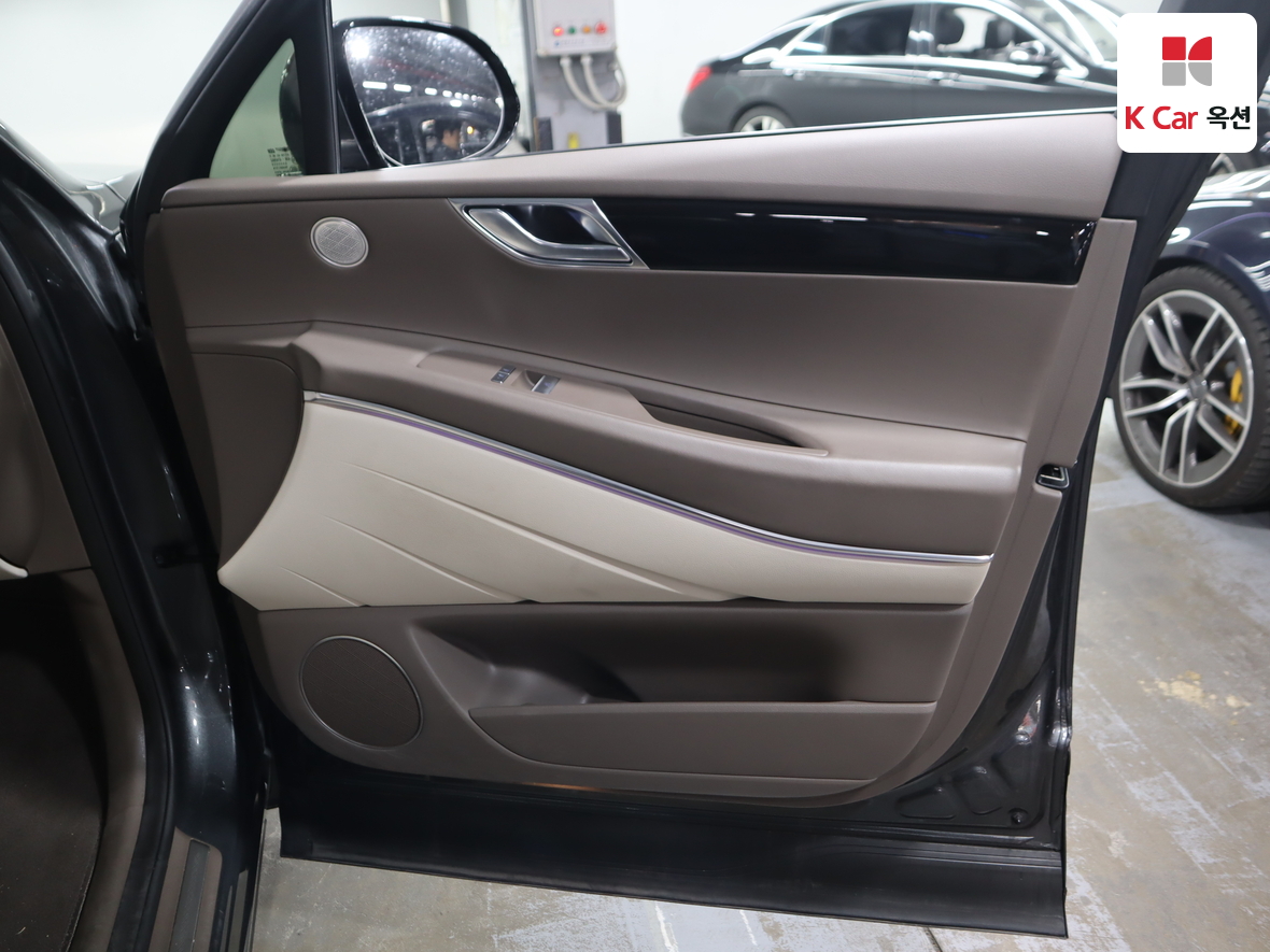 جينيسيس GV80 2022 - صورة 31