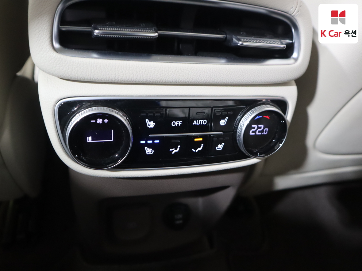 جينيسيس GV80 2022 - صورة 24