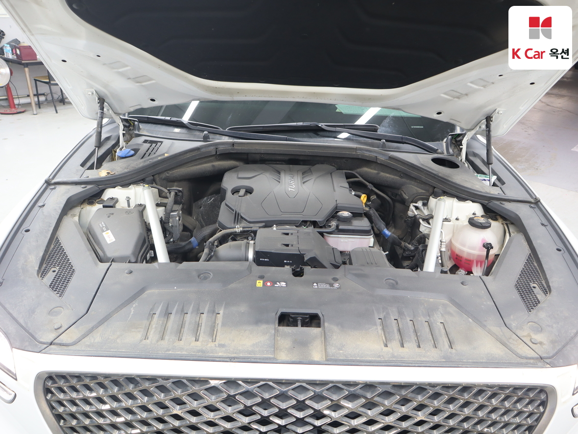 Genesis GV70 - 35