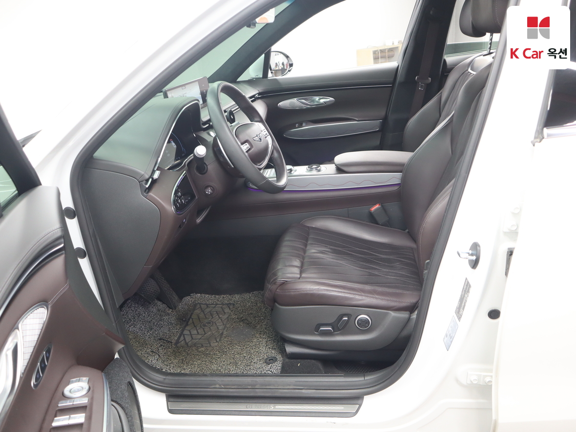 Genesis GV70 - 18