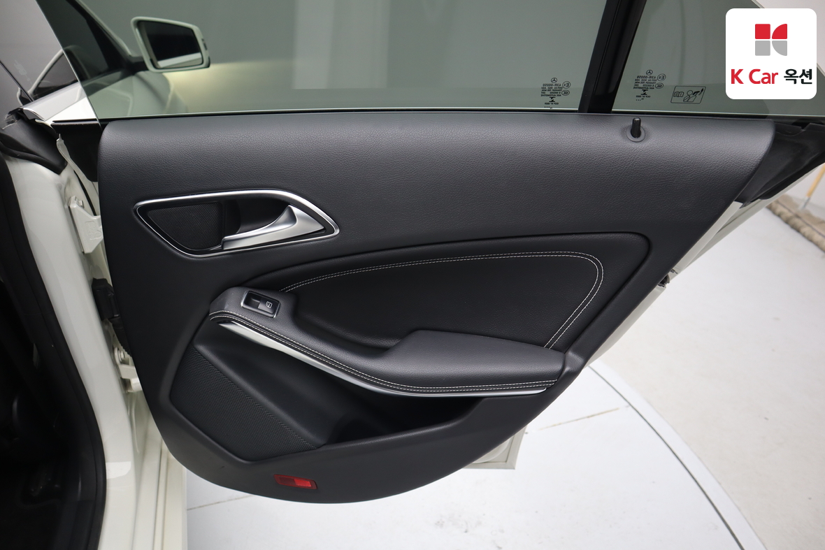 Mercedes-Benz CLA-Class - 29