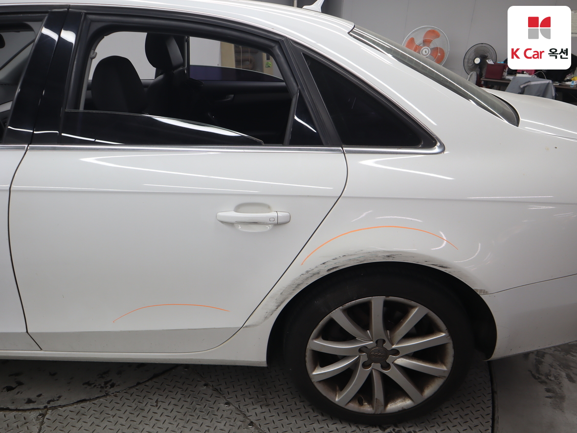 Audi A4 - 40