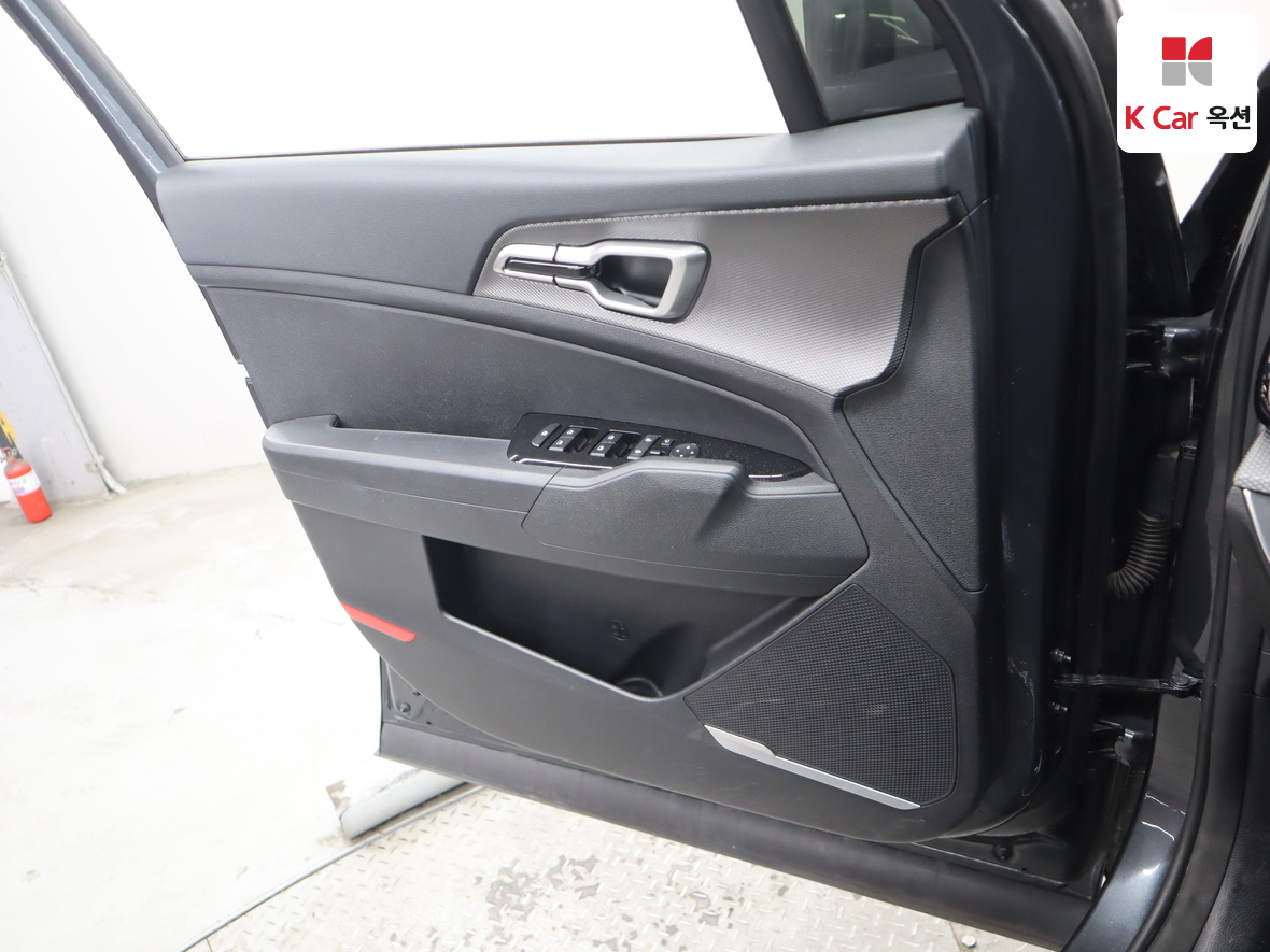 Kia Sportage 2022 - Image 8