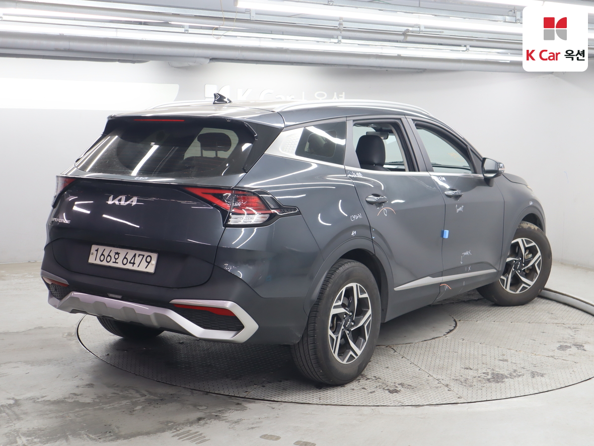 Kia Sportage 2022 - Image 2