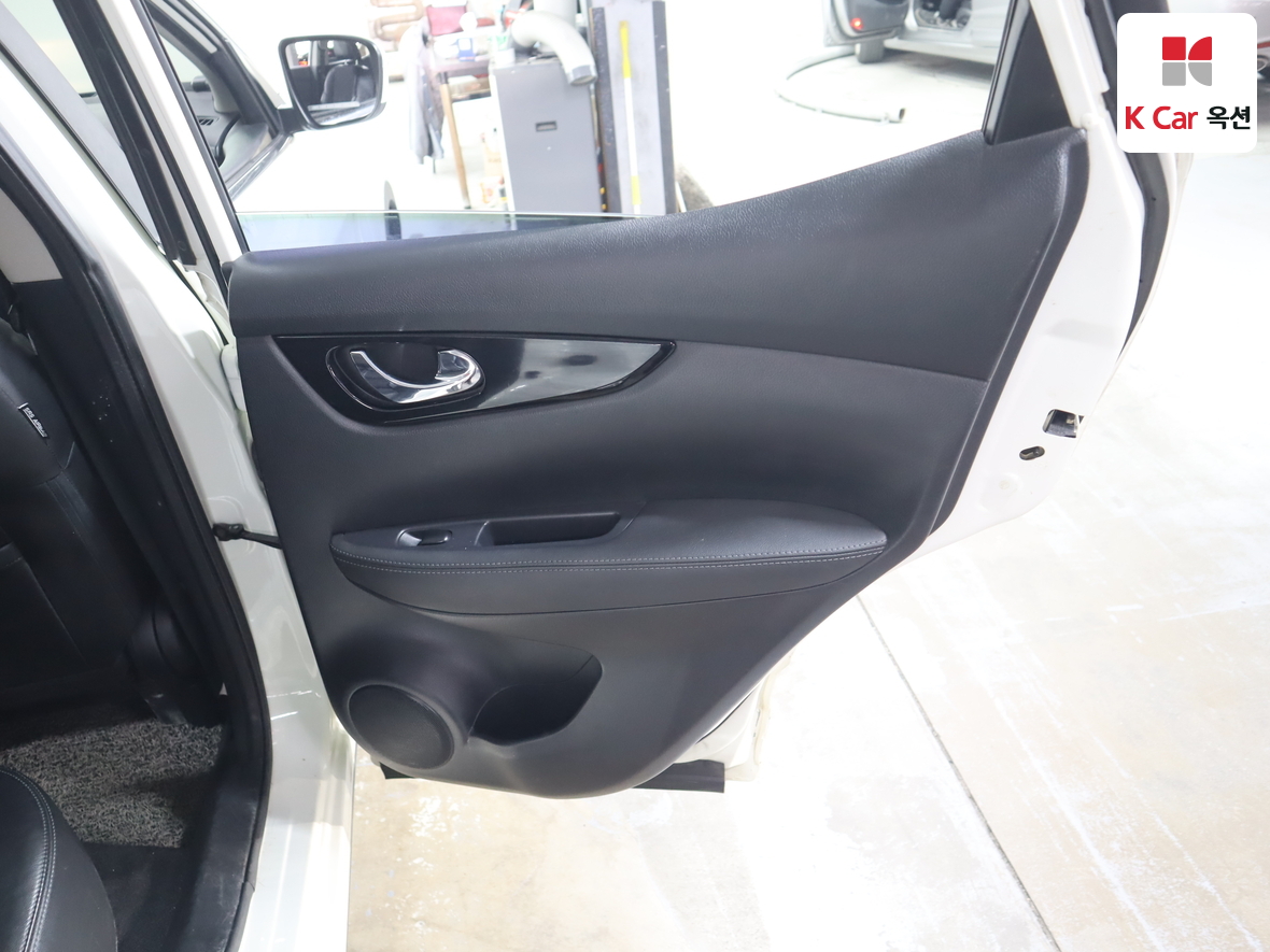 Nissan Qashqai - 30