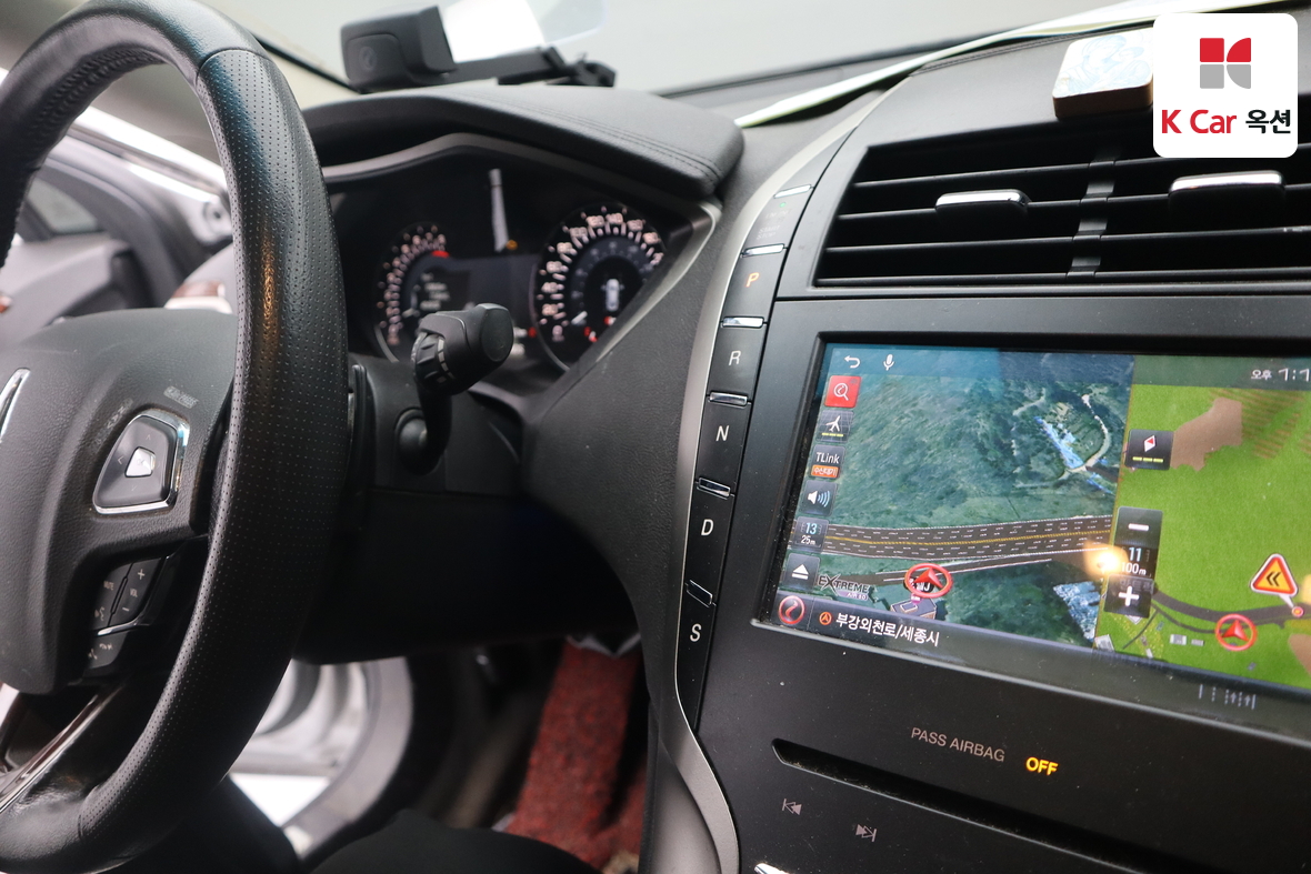 Lincoln MKZ 2014 - Image 11