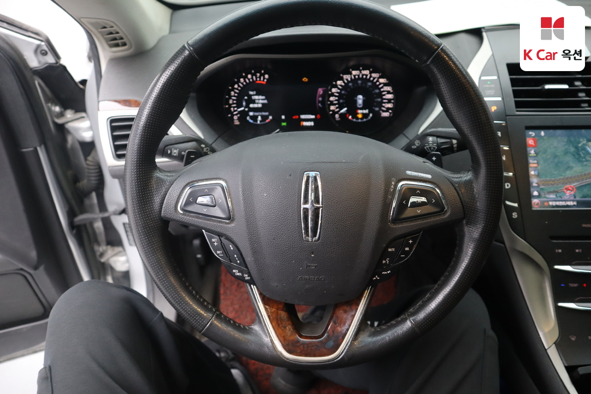Lincoln MKZ 2014 - Image 10