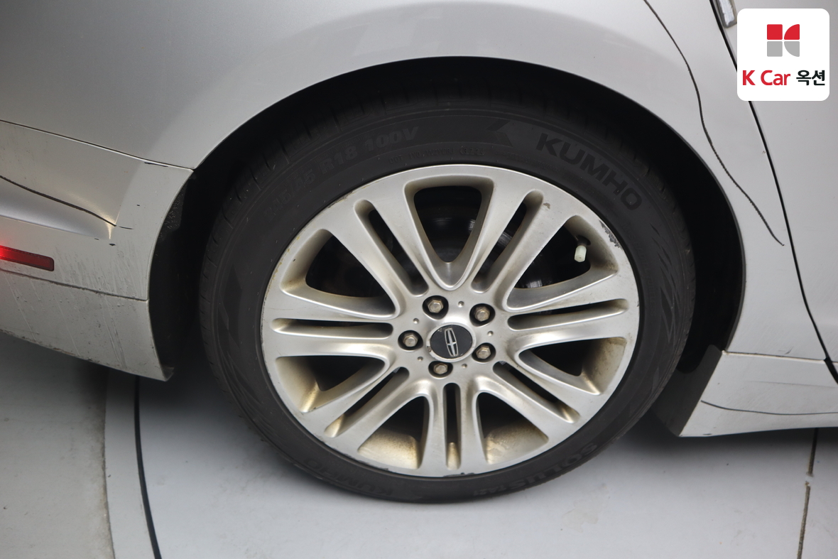 Lincoln MKZ 2014 - Image 45