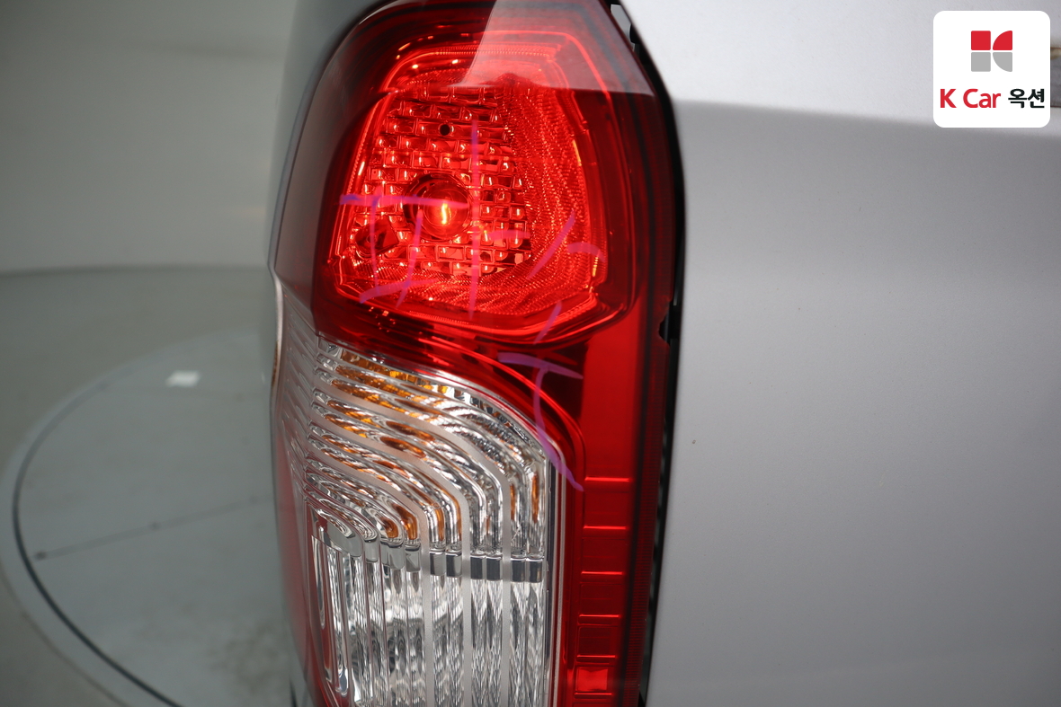 KG Mobility Korando Sports - 37