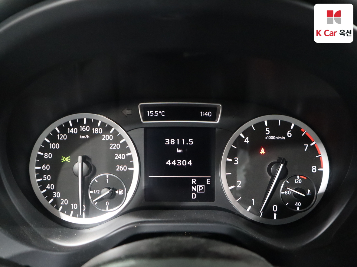 INFINITI Q30 - 5